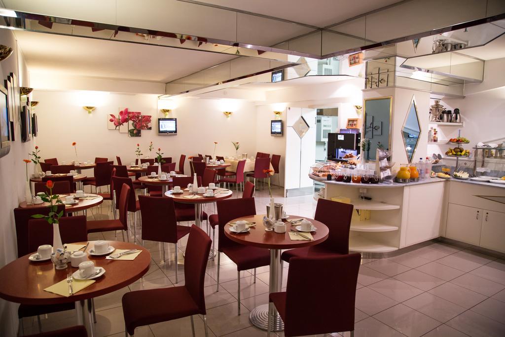 Leomar Hotel Ουλμ Εξωτερικό φωτογραφία